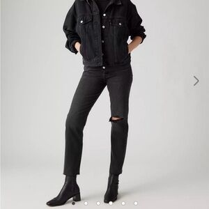 Levi’s Wedgie Straight Denim Jeans